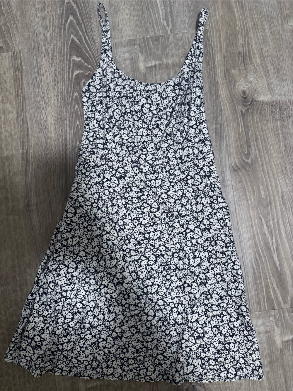 Old Navy Black and White Floral Maxi Skirt
